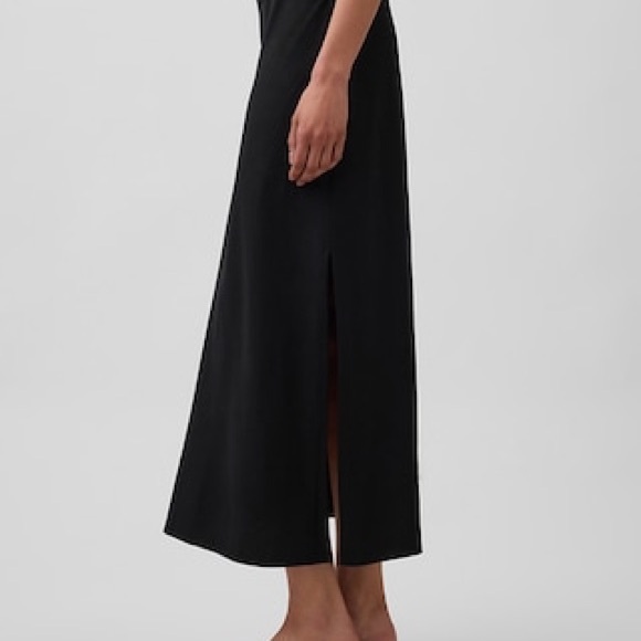 GAP Black Maxi Skirt - Sleek Bias Silhouette - Picture 2 of 4